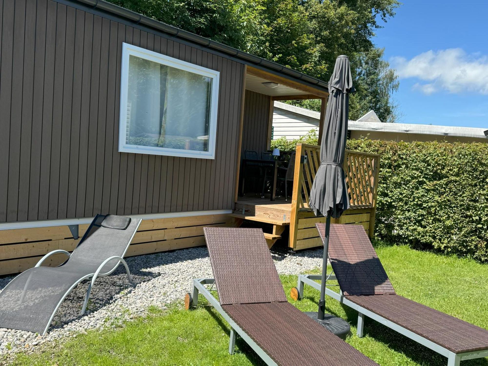 Am See 90 Seekirchen am Wallersee Room photo
